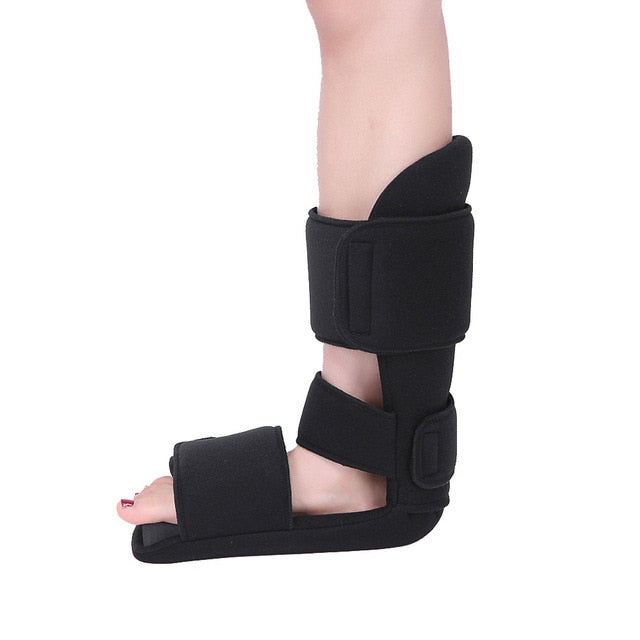 Padded Plantar Fasciitis Night Splint: pairing and styling view